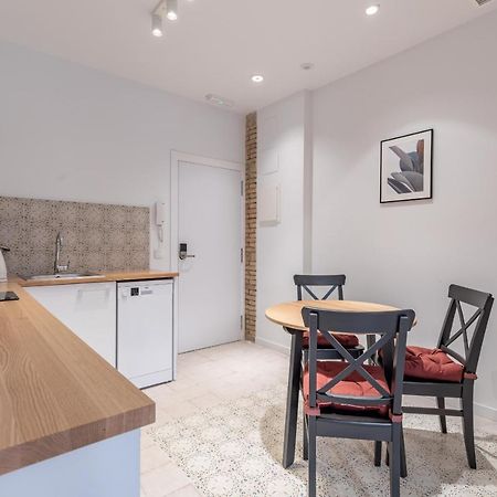 Modern Apartment Close To City Centre Βαλένθια Εξωτερικό φωτογραφία